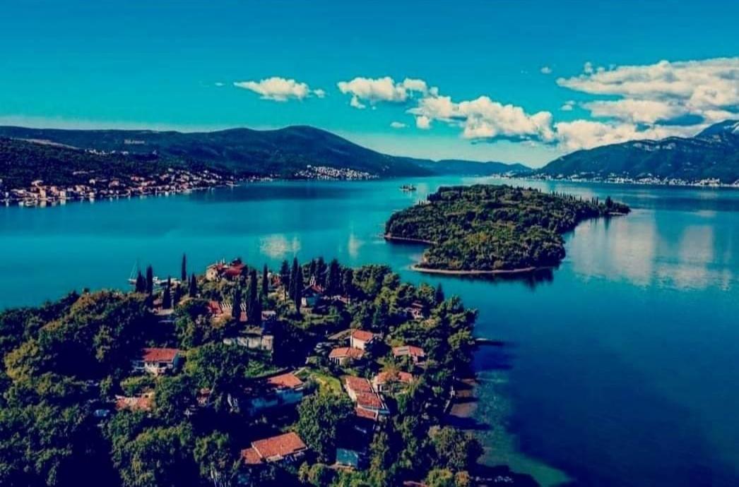 Apartmani Bekonja Тиват Екстер'єр фото
