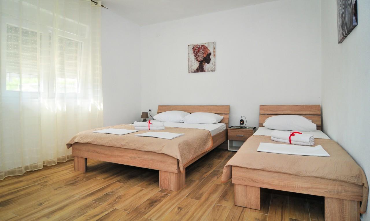 Apartmani Bekonja Тиват Екстер'єр фото
