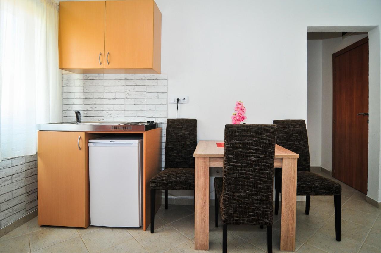 Apartmani Bekonja Тиват Екстер'єр фото